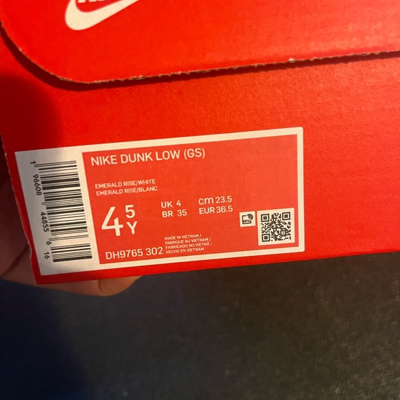 Nike Kids Aqua Sneakers - Picture 2 of 2